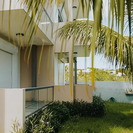 Luxe Exotica Apartments La Gaulette Esterno foto