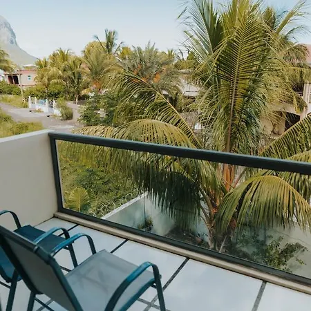 Luxe Exotica Apartments La Gaulette Esterno foto